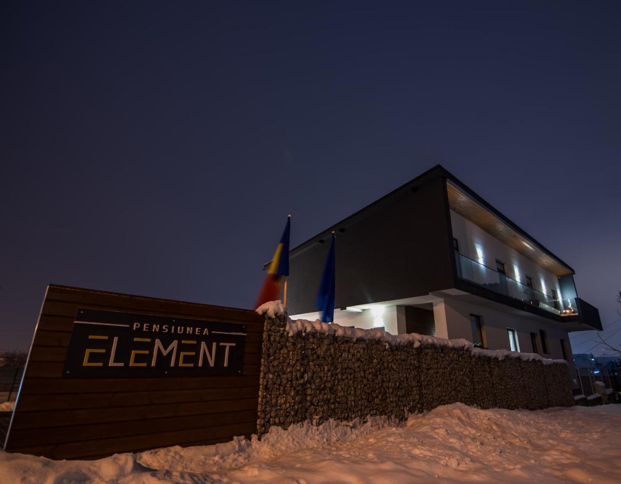 Hotel Element Alba Iulia Exterior foto